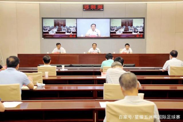 米体丨夏训中丘库埃泽和恩昆库替代了他俩
